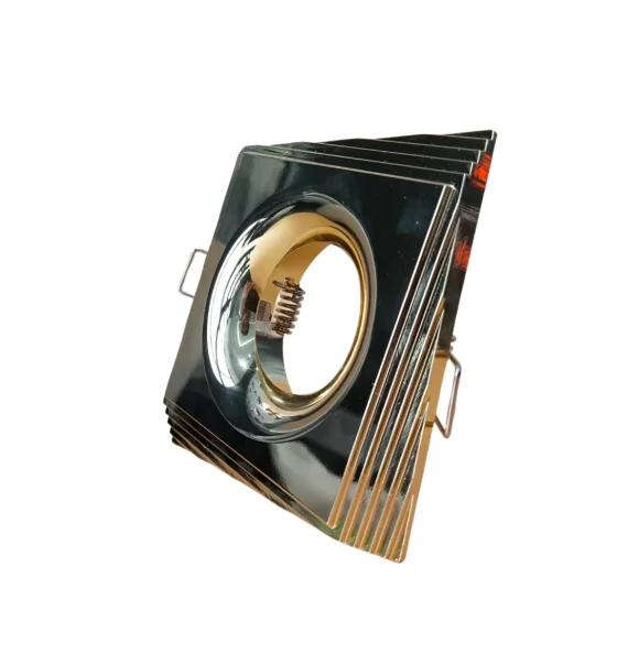 Delux PUMA 72 spot light (95×95 mm, gold)